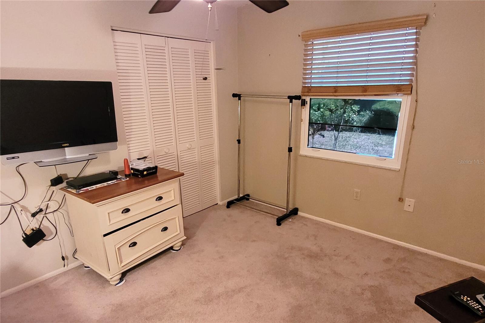 BARRINGTON WOODS - Residential