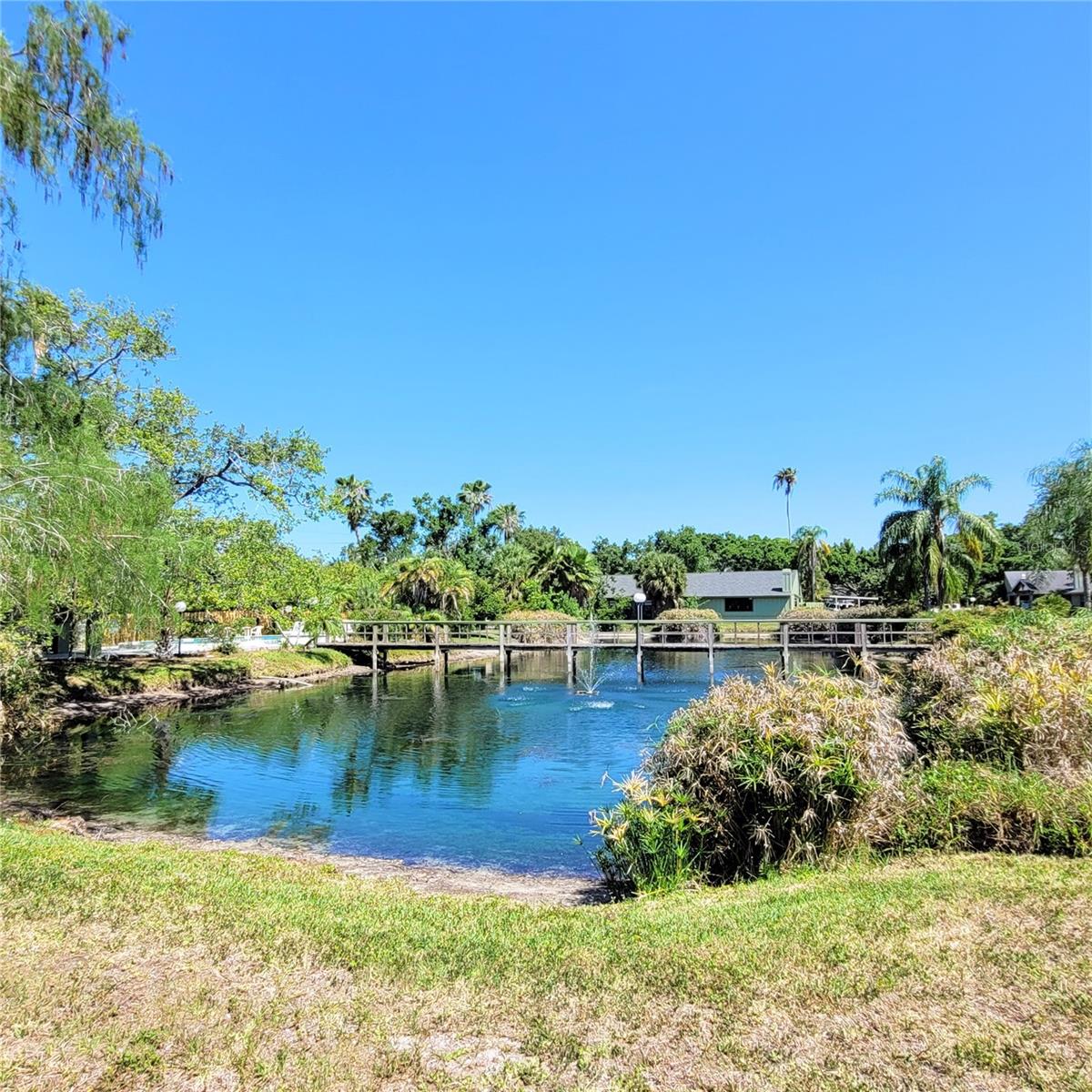 BARRINGTON WOODS - Residential
