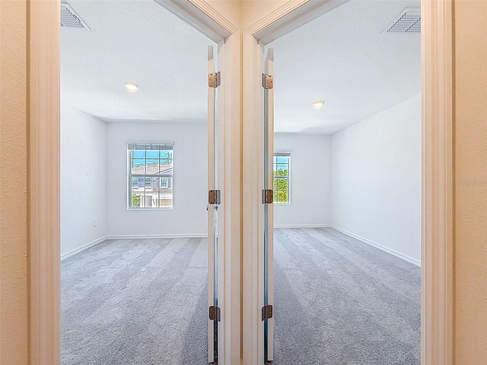 SOUTH SHORE POINTE - Residential Lease