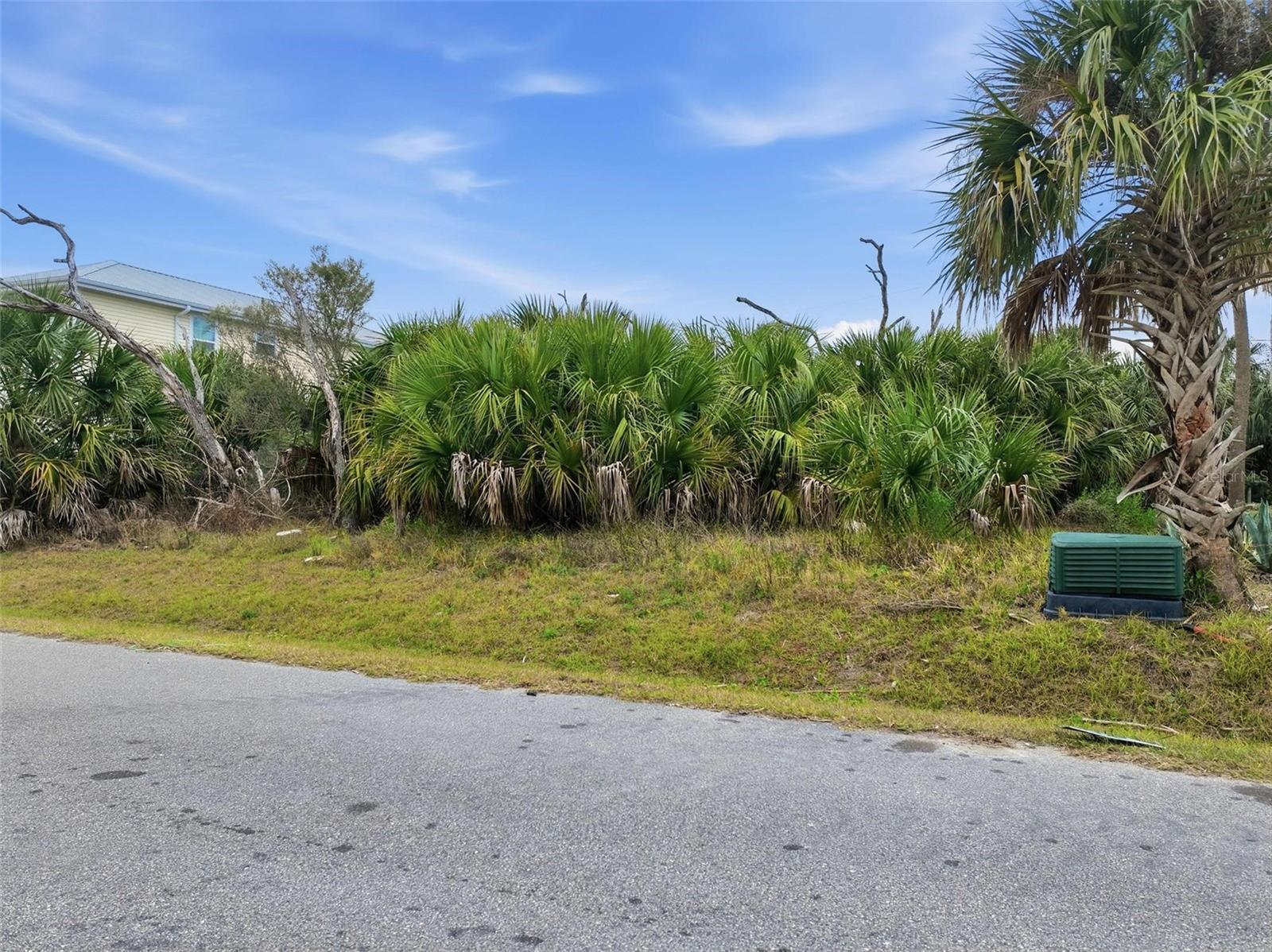 MARINELAND ACRES - Land