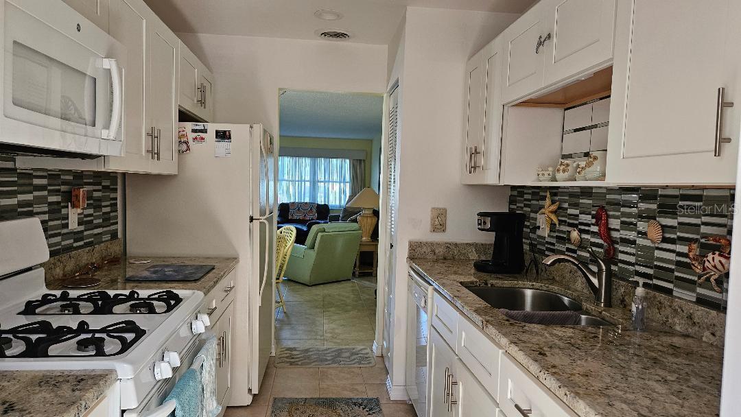 5975 TERRACE PARK DRIVE N 102