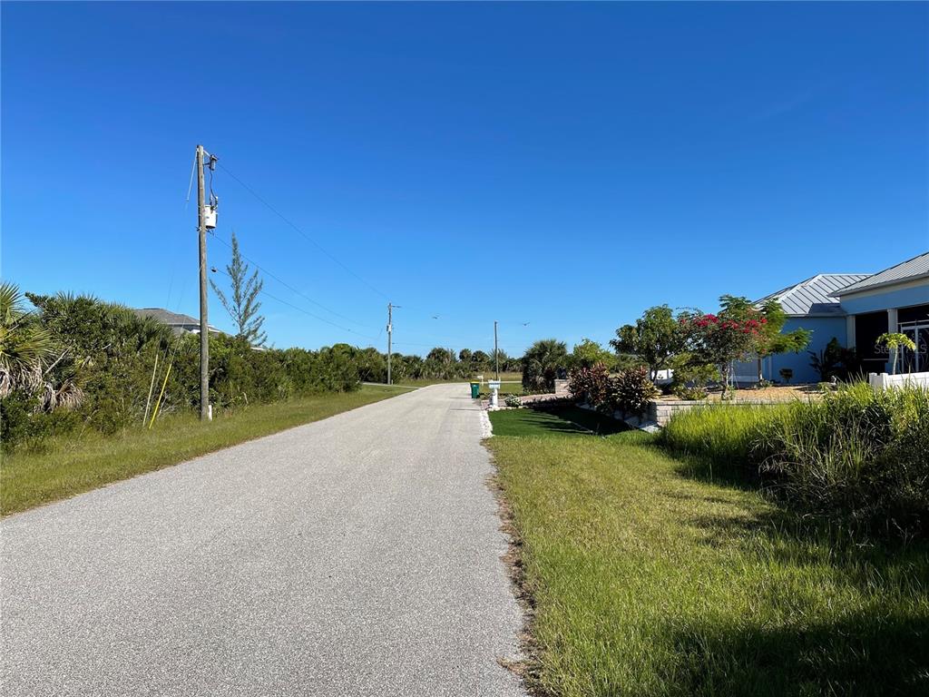 Photo 6 of 13 of 10642 RAINSVILLE STREET land