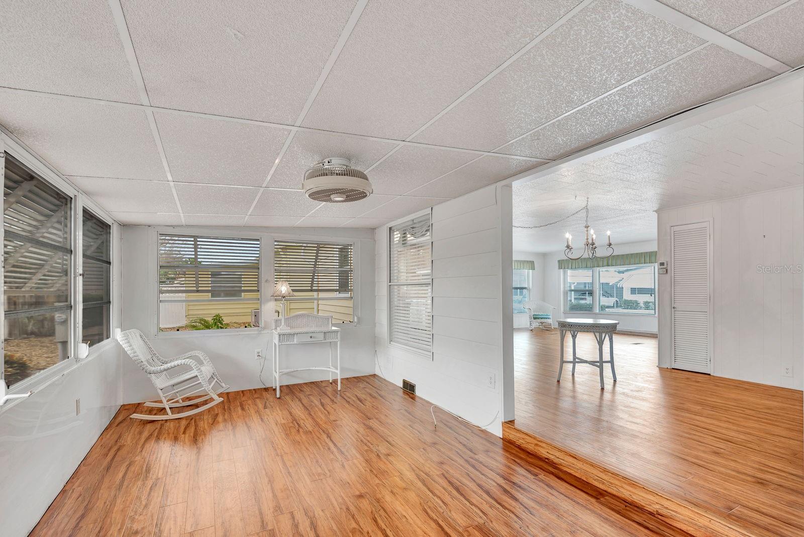 PALMA SOLA SHORES - Residential