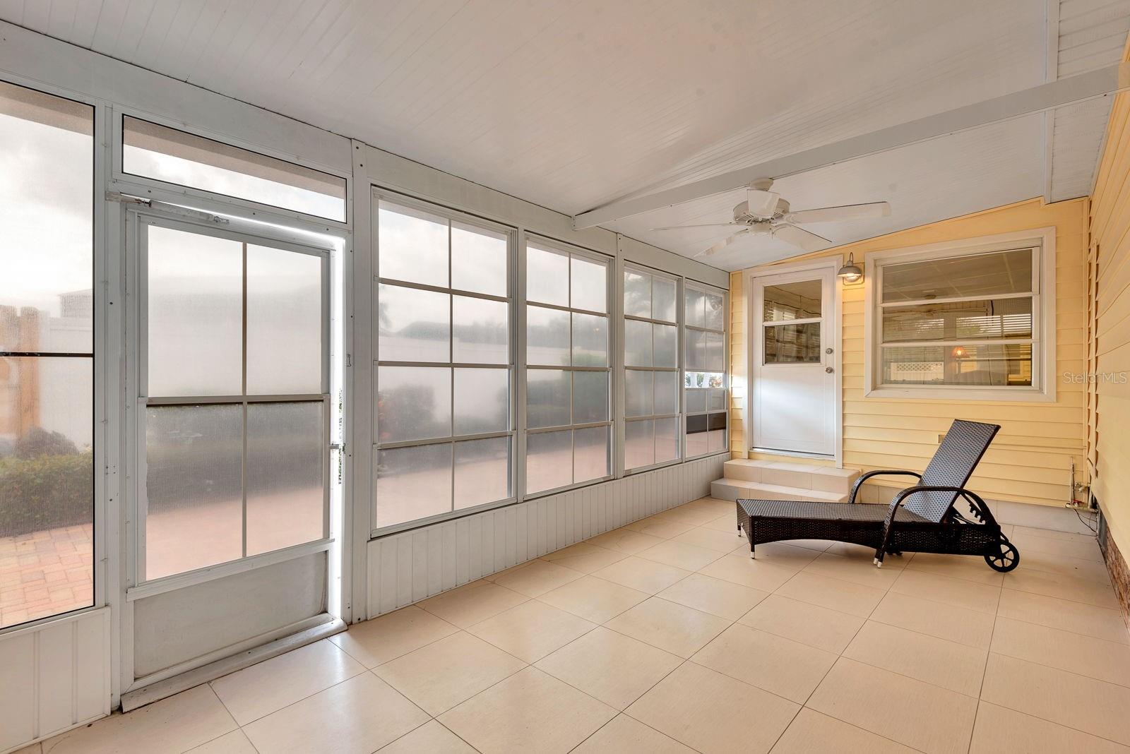 PALMA SOLA SHORES - Residential