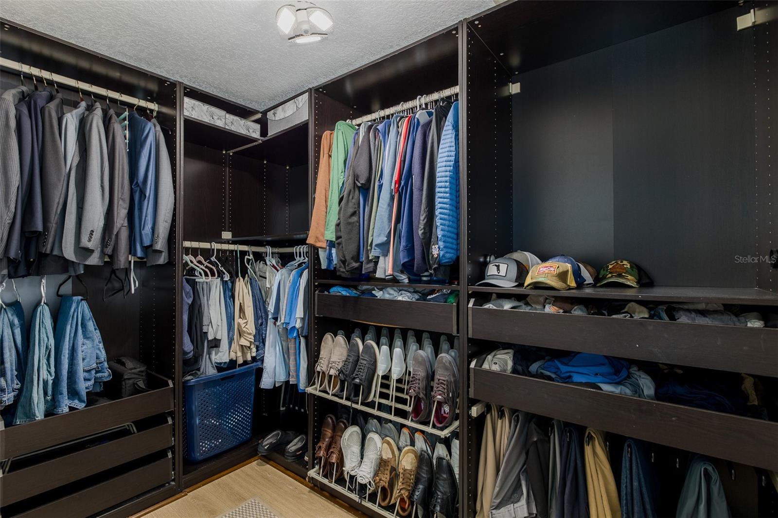 THE LAKES AT VAN DYKE FARMS - Residential