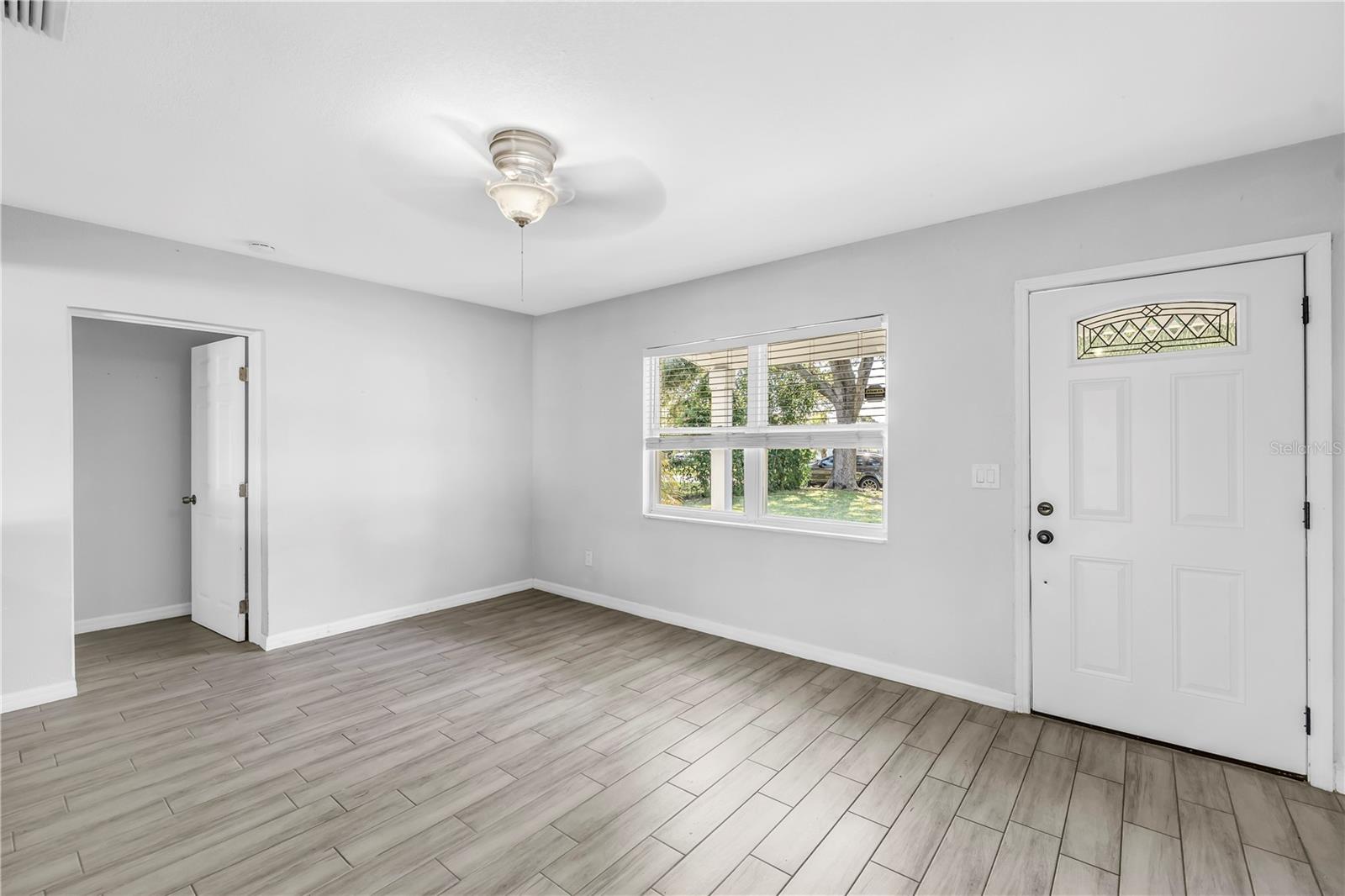 THUNDERBIRD HILL - Residential