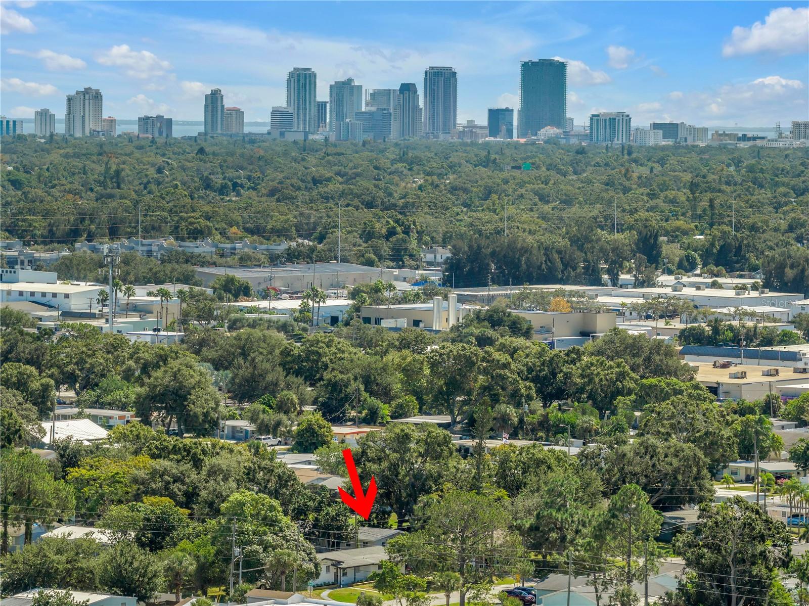 THUNDERBIRD HILL - Residential