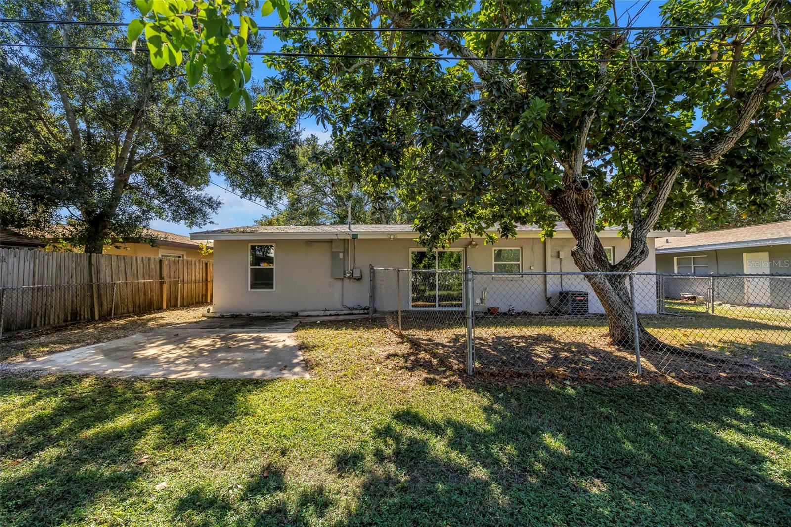 THUNDERBIRD HILL - Residential