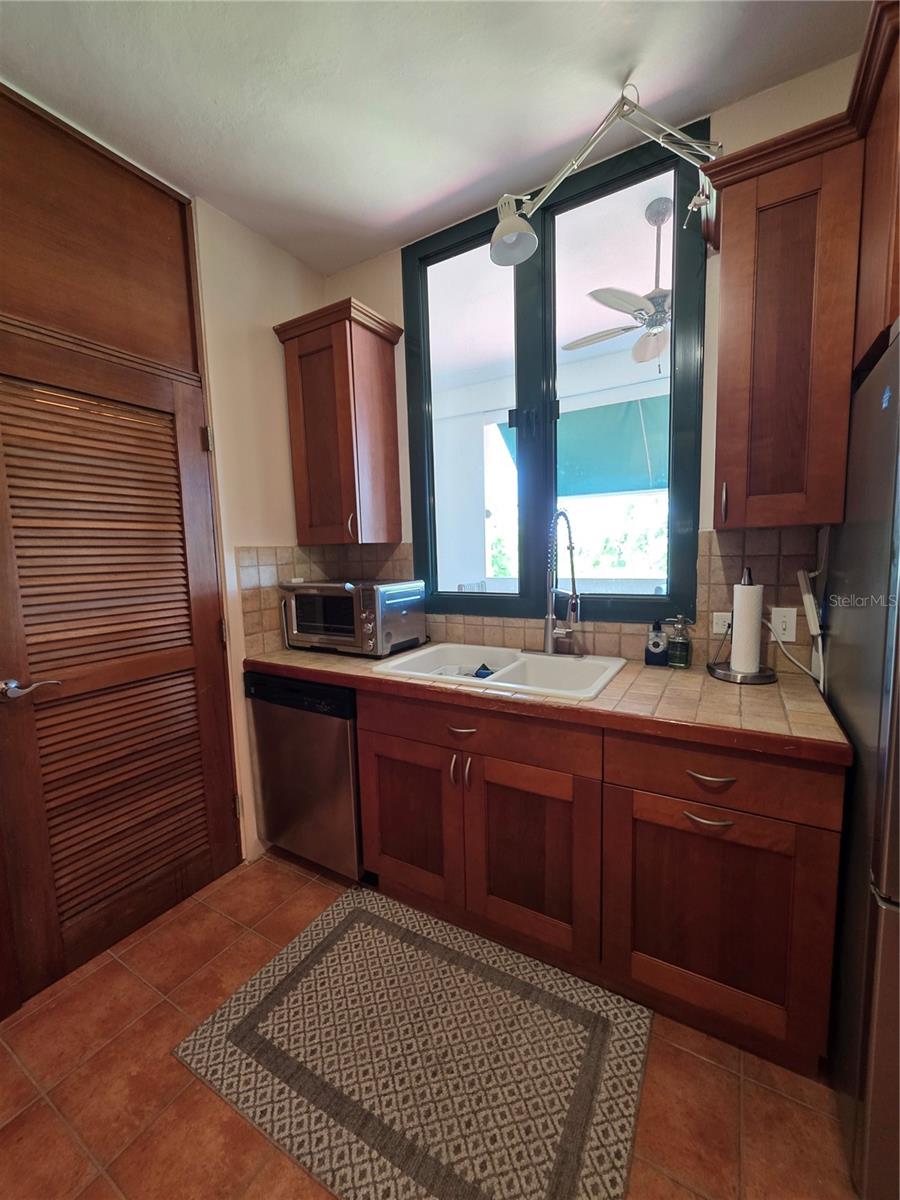 RIO MAR VILLAGE - Residential Lease