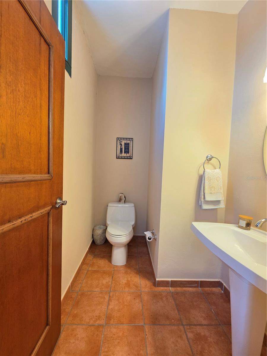 RIO MAR VILLAGE - Residential Lease