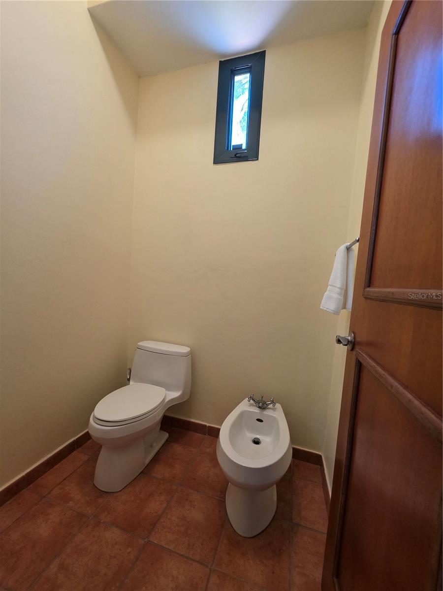 RIO MAR VILLAGE - Residential Lease