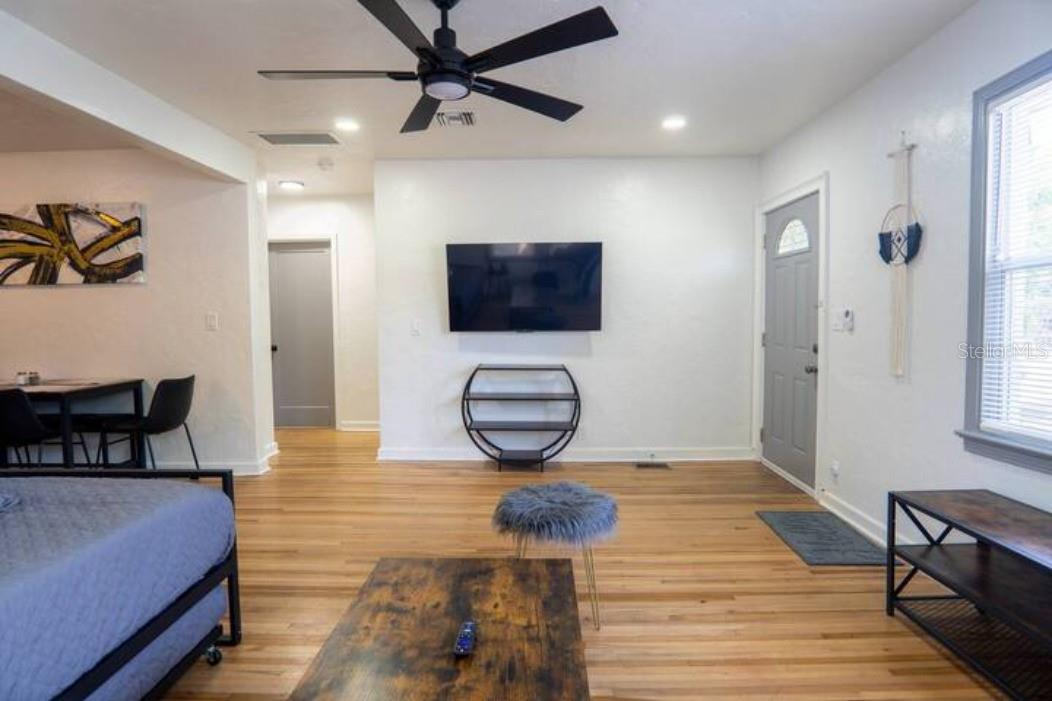 CLOVER HEIGHTS - Residential Income