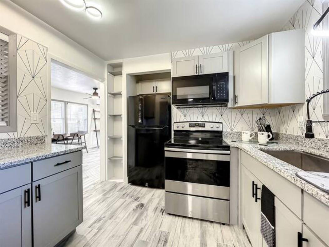 CLOVER HEIGHTS - Residential Income