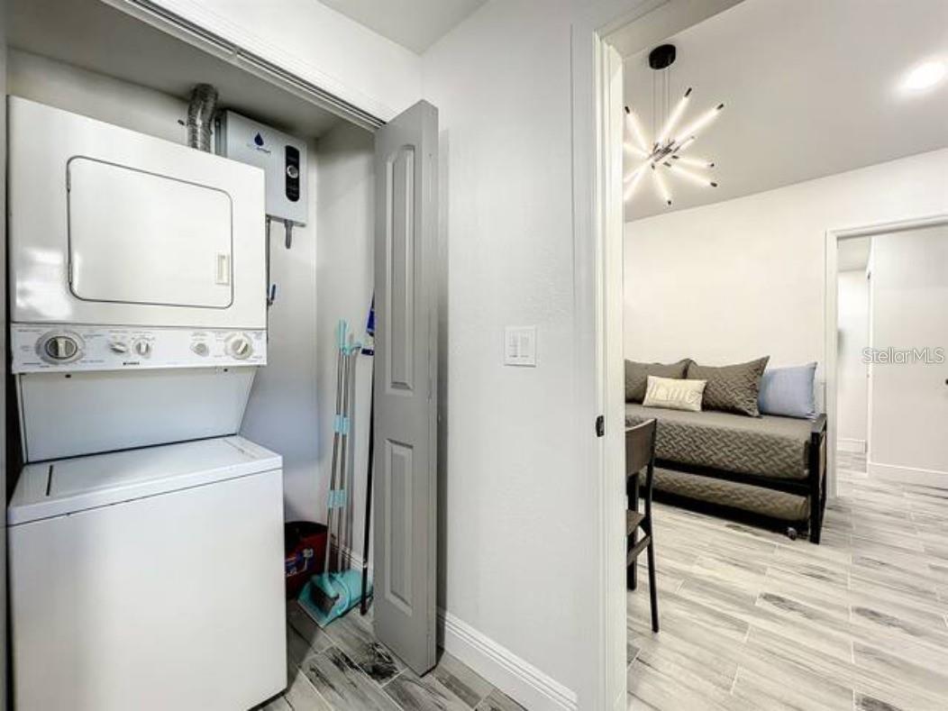 CLOVER HEIGHTS - Residential Income