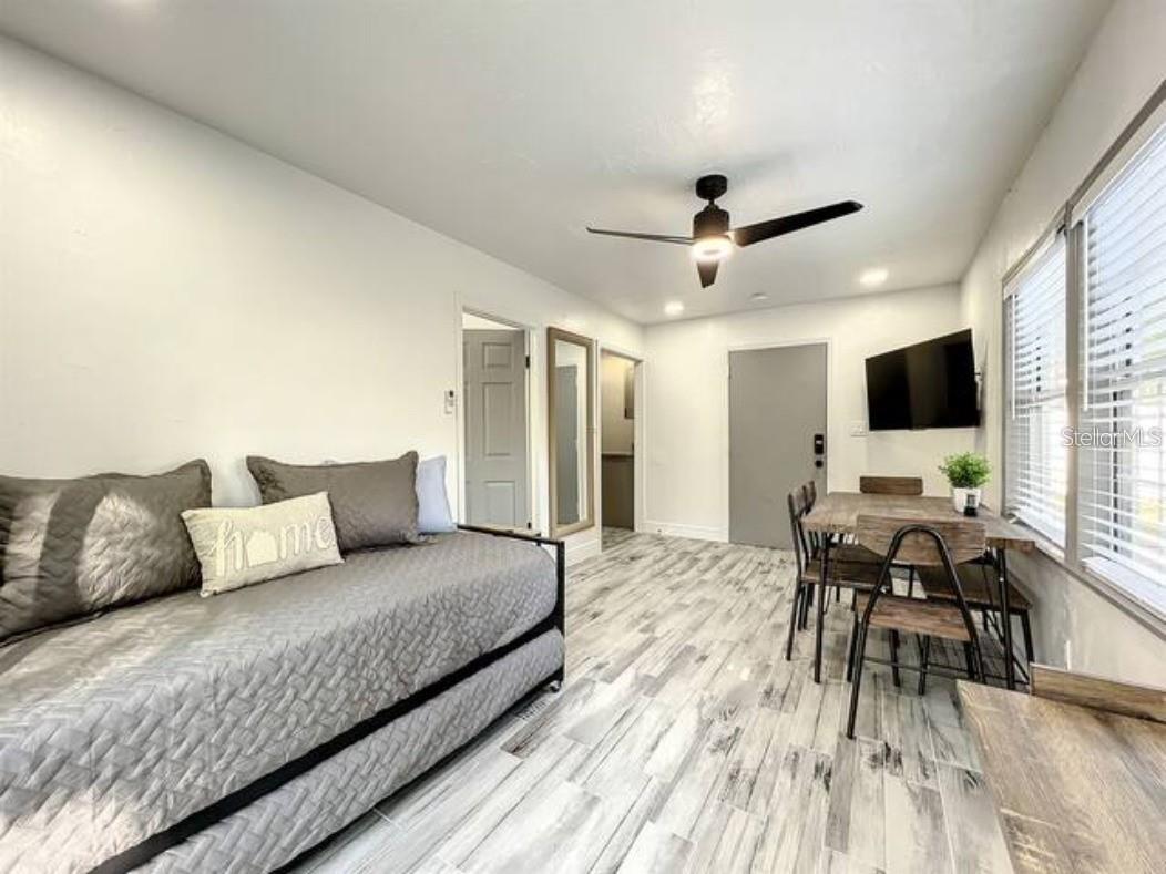 CLOVER HEIGHTS - Residential Income