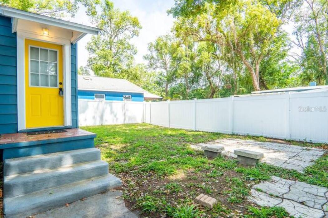 CLOVER HEIGHTS - Residential Income