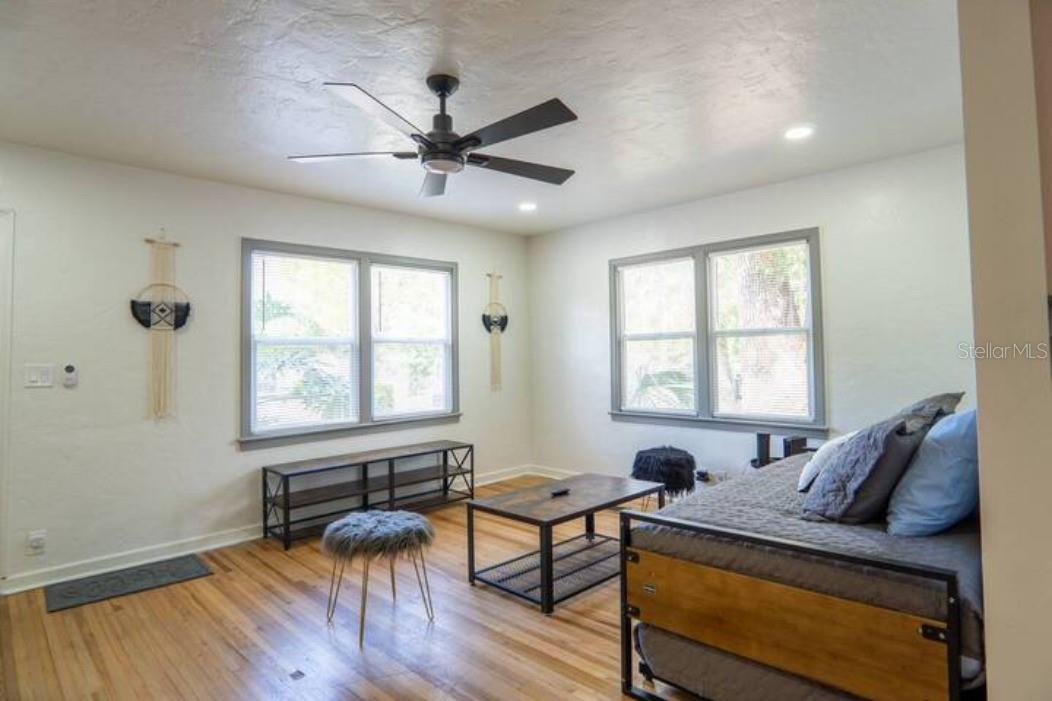 CLOVER HEIGHTS - Residential Income