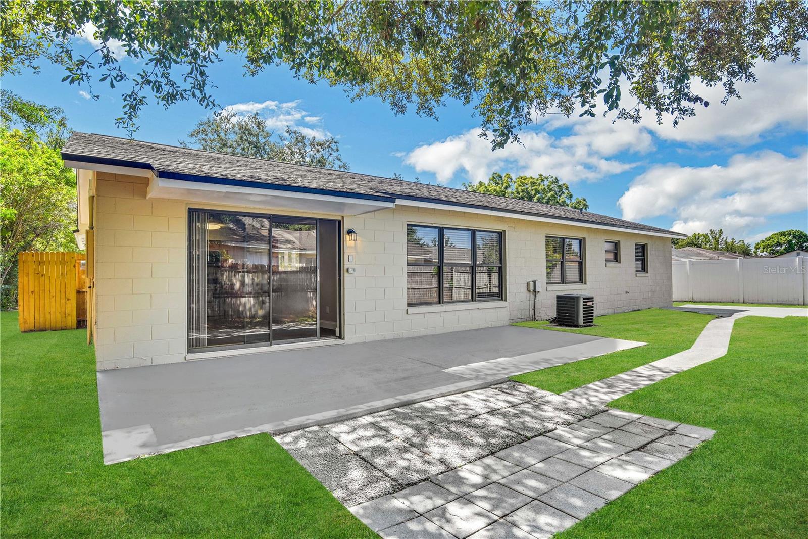 SUMMERSET NORTH SEC 5 - Residential Lease