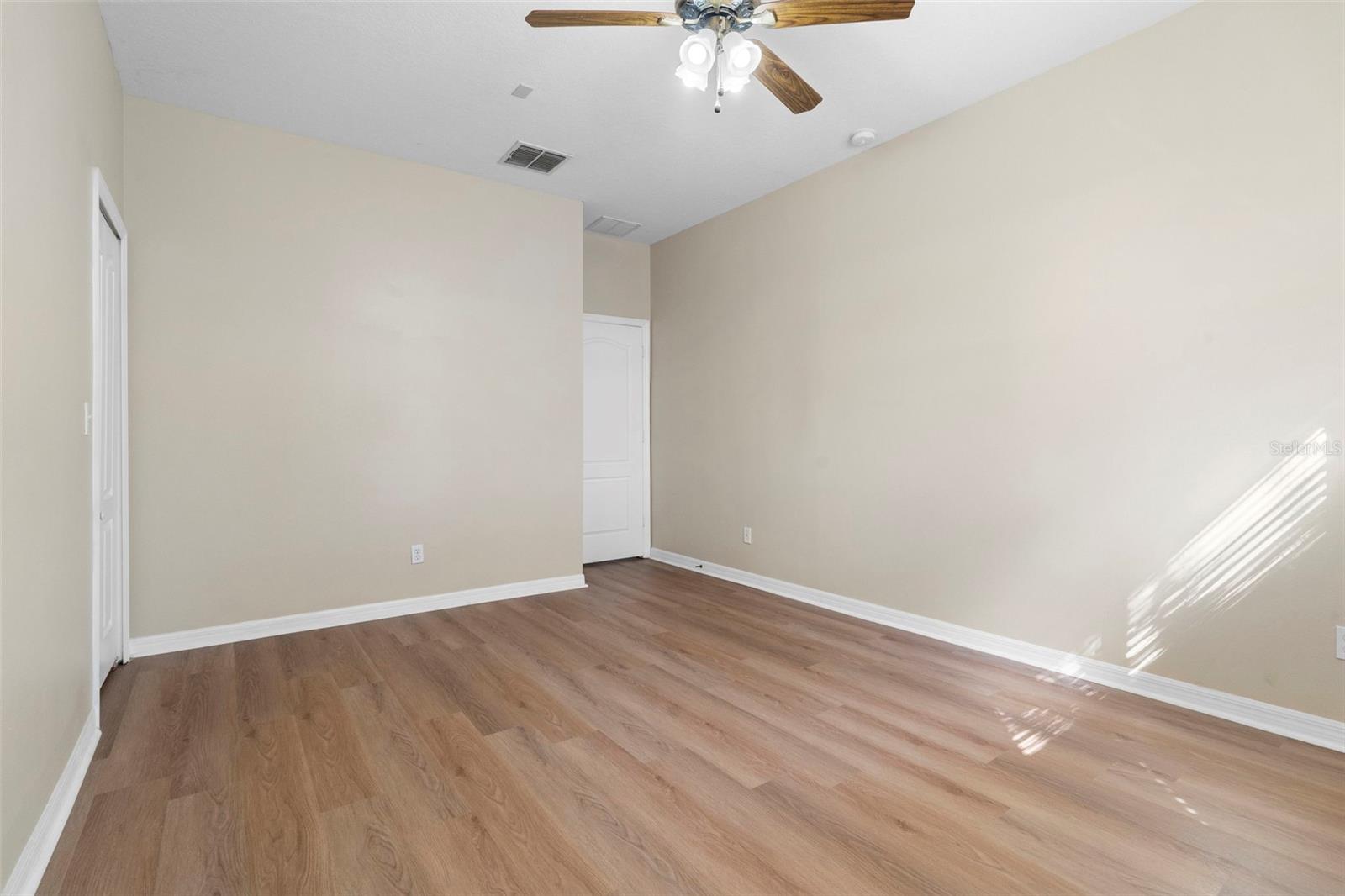 SAVANNAH PINES CONDO - Residential