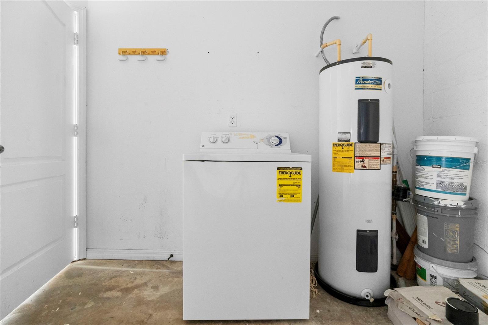 SAVANNAH PINES CONDO - Residential