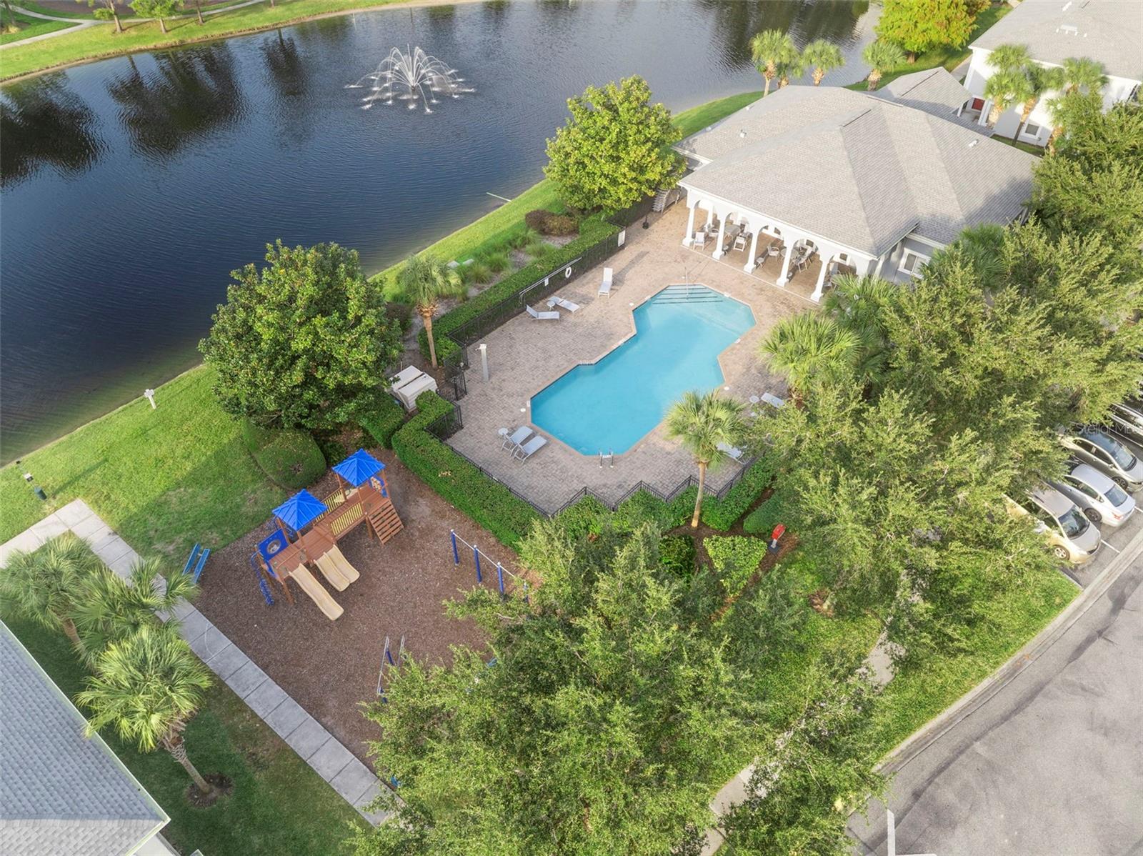 SAVANNAH PINES CONDO - Residential