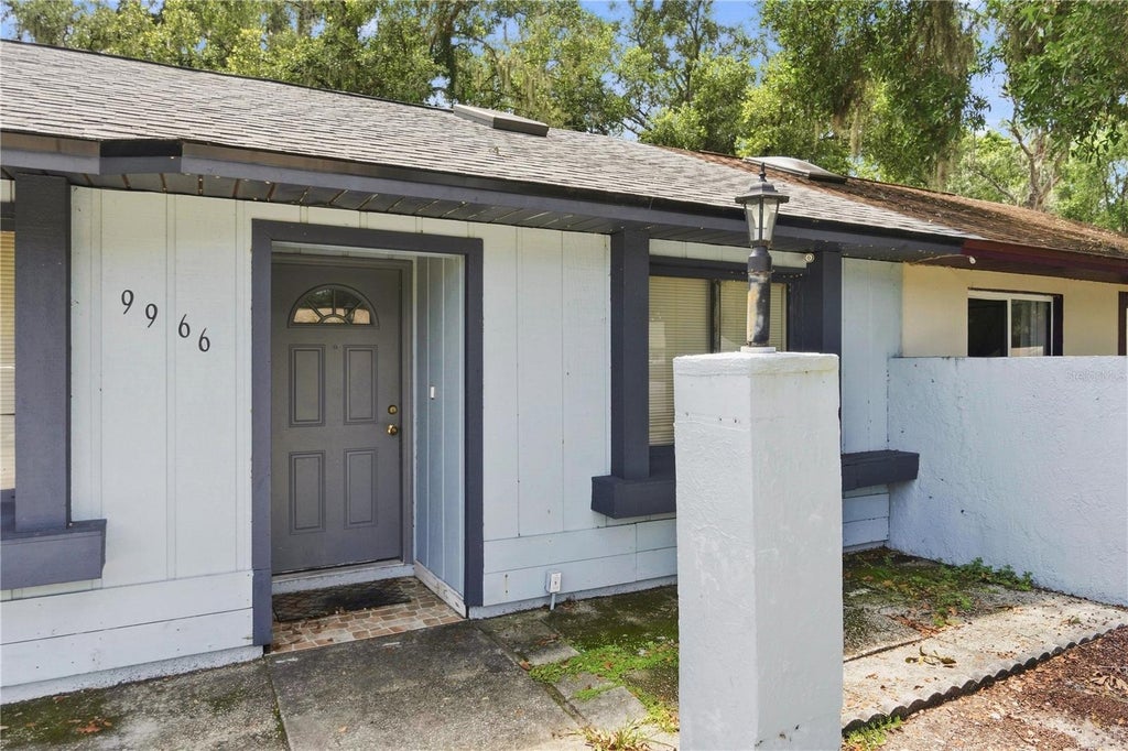 Photo of 9966 Burl Way, Orlando, FL 32817 (MLS # O6444166)