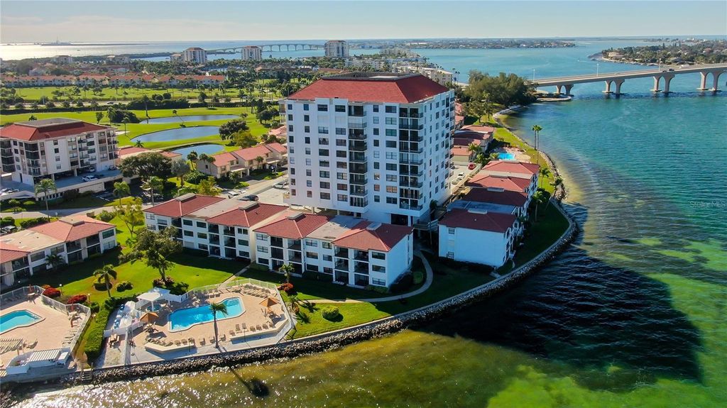 Photo of 6265 Sun Boulevard #806, St Petersburg, FL 33715 (MLS # TB8431536)