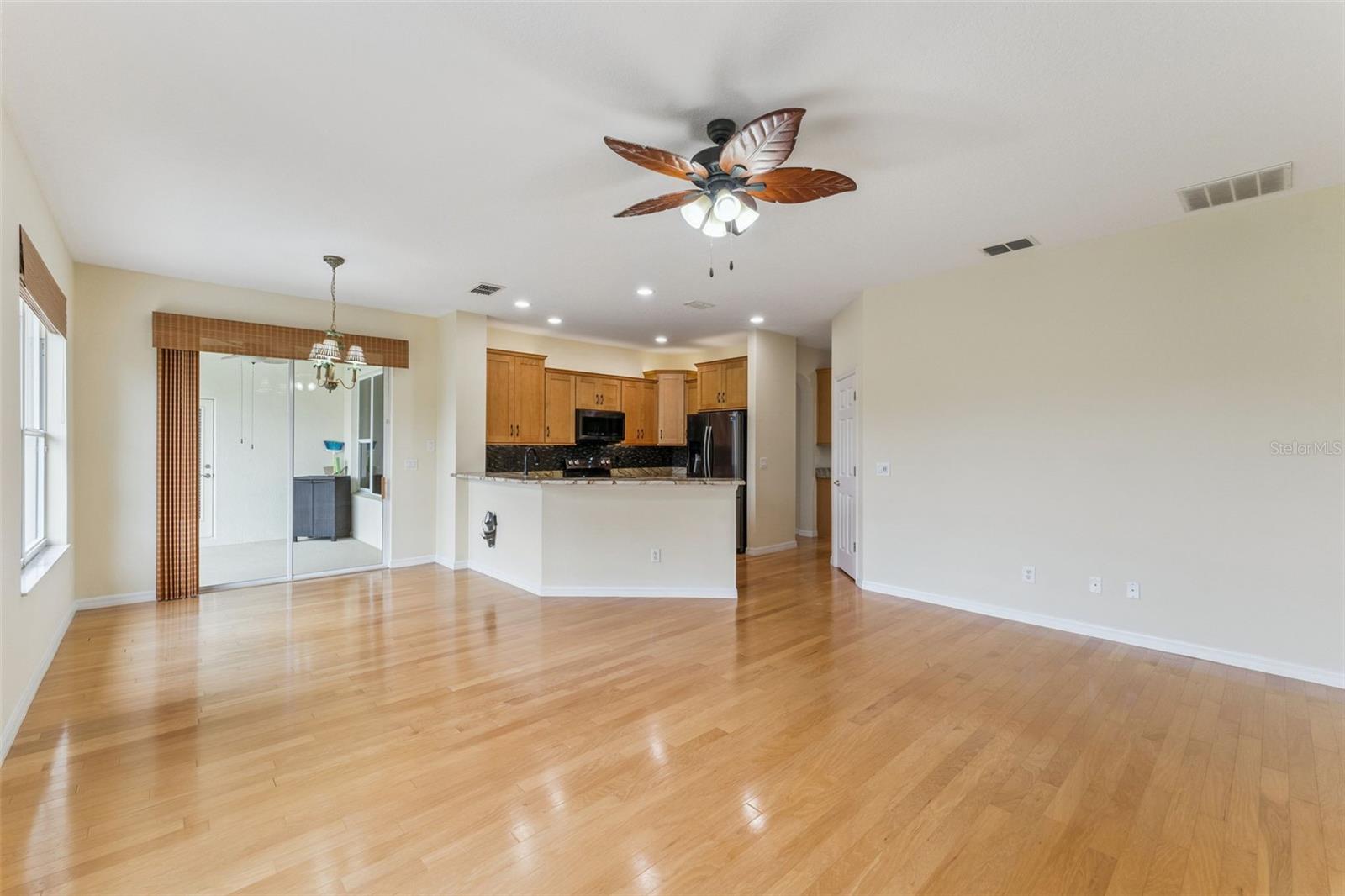 CLERMONT BEACON RIDGE AT LEGENDS PH 03 - Residential