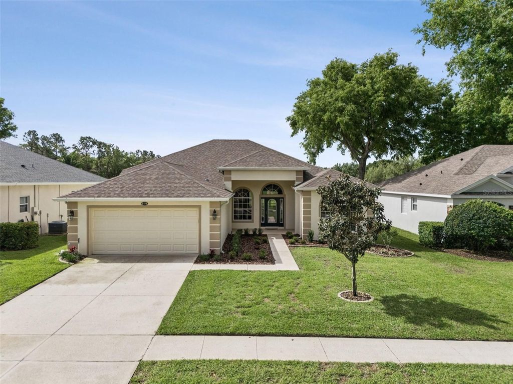 Photo of 1475 Misty Glen Lane, Clermont, FL 34711 (MLS # G5110842)