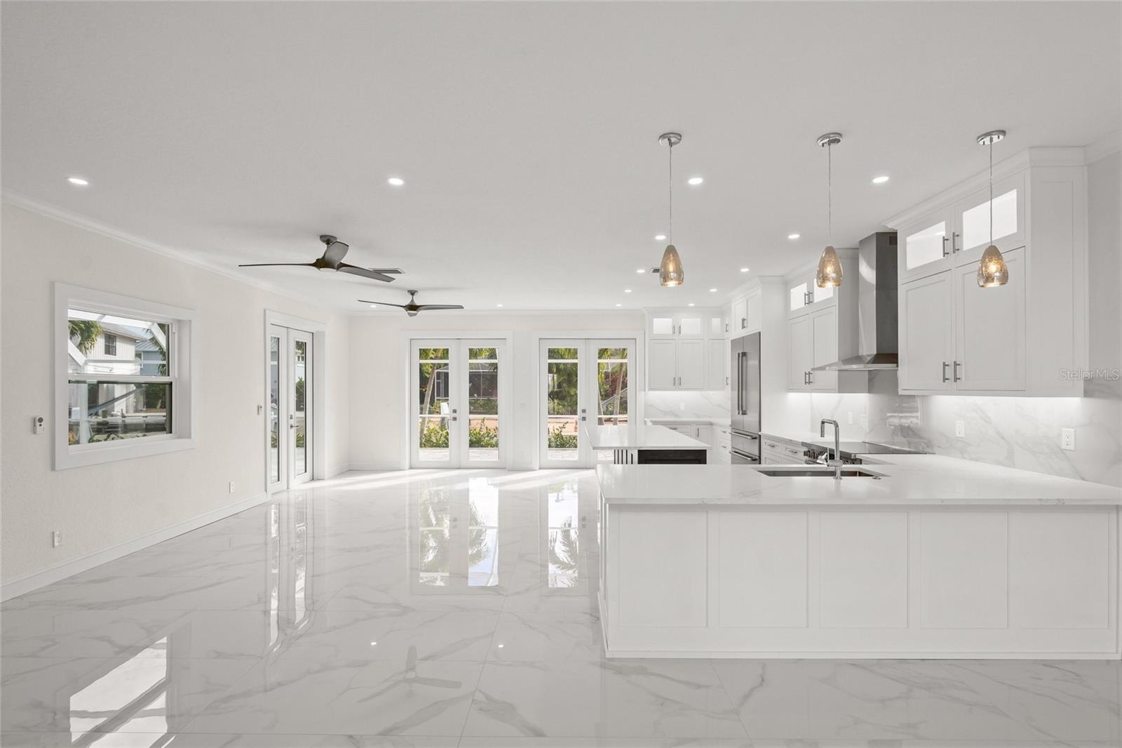 SECLUDED HARBOUR 02 - Residential Income