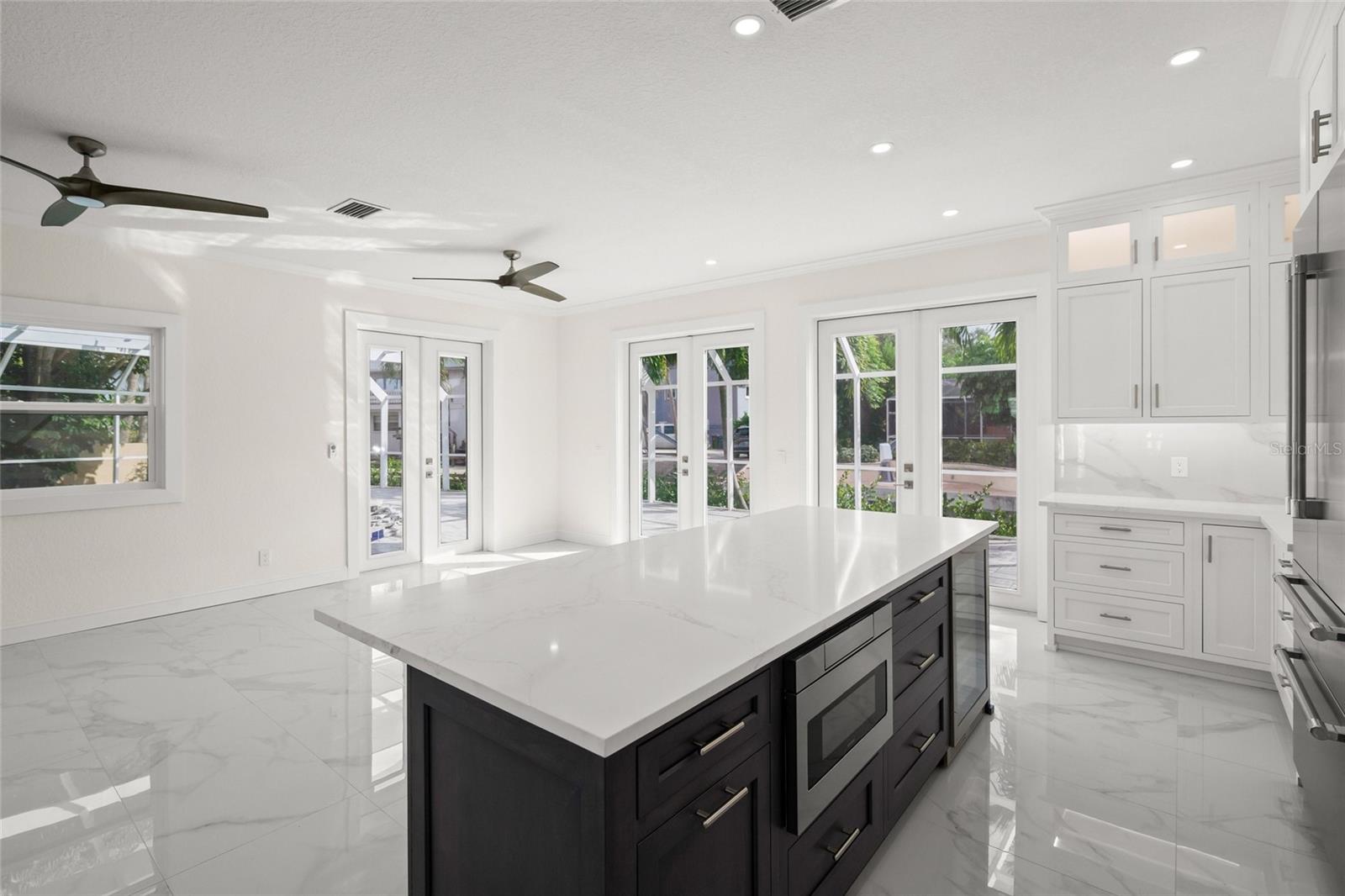 SECLUDED HARBOUR 02 - Residential Income