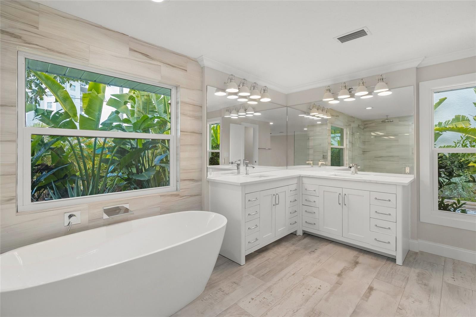 SECLUDED HARBOUR 02 - Residential Income