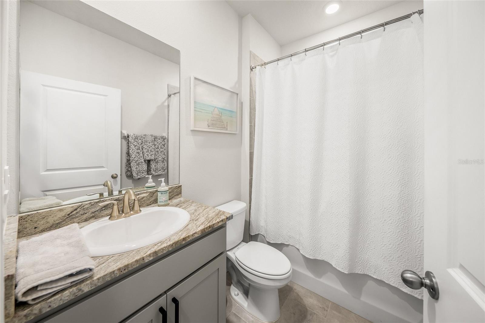 BAY LANDING - Residential