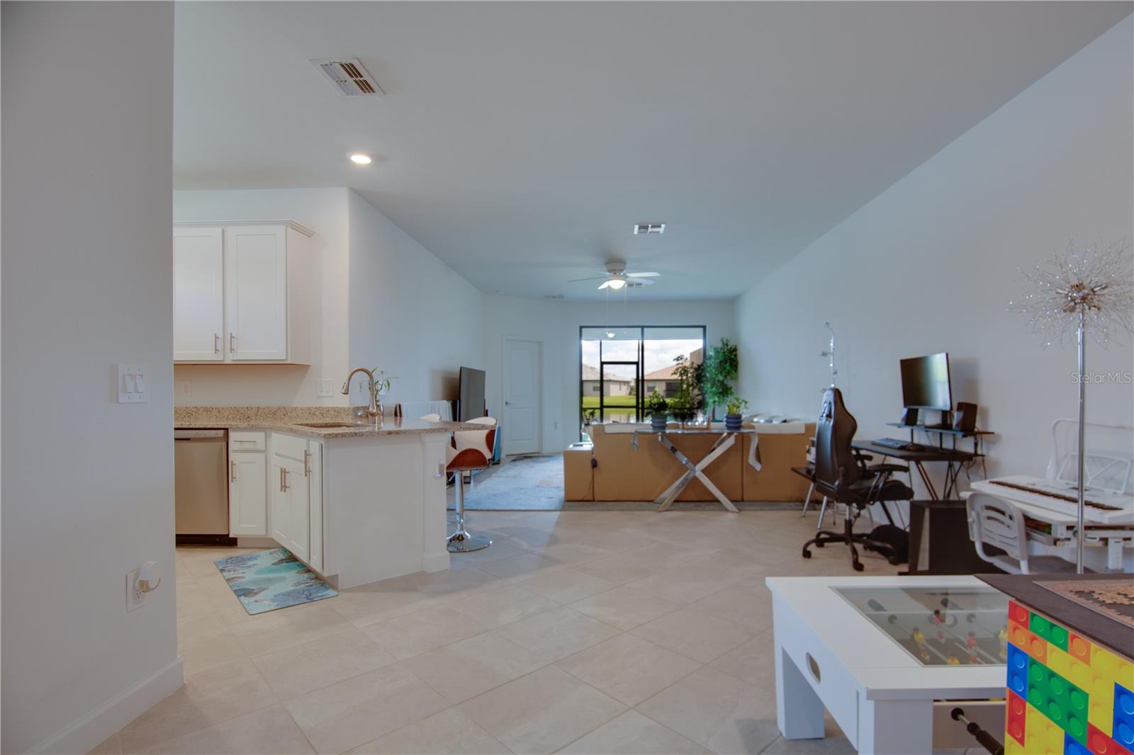 LORRAINE LAKES PH IIA - Residential Lease