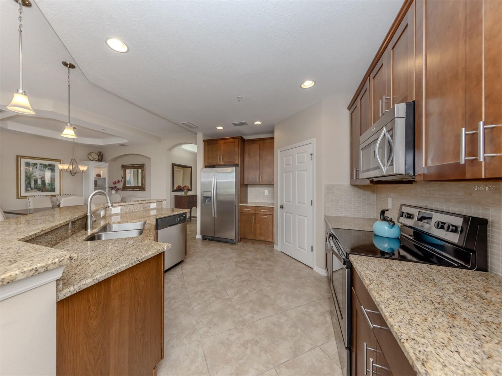 VENETIAN GOLF & RIVER CLUB - Residential