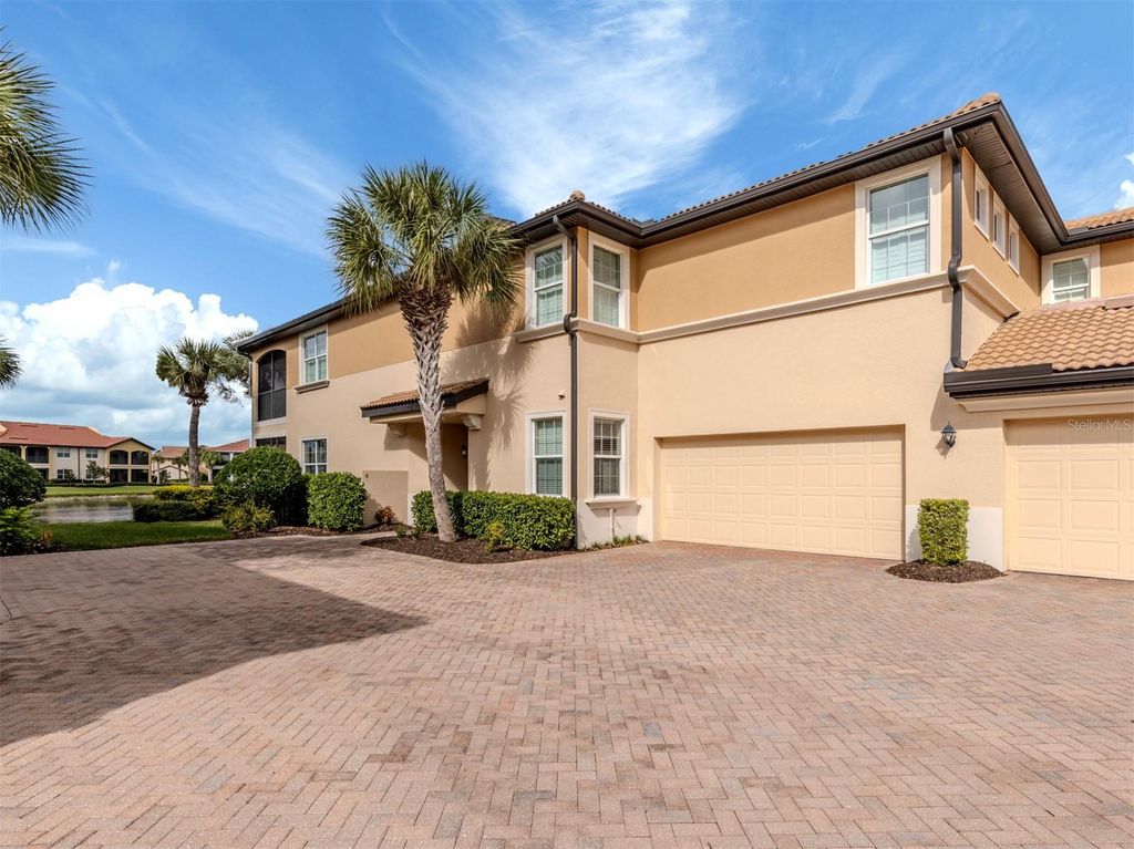Photo of 141 Bella Vista Terrace #34A, North Venice, FL 34275 (MLS # N6141587)