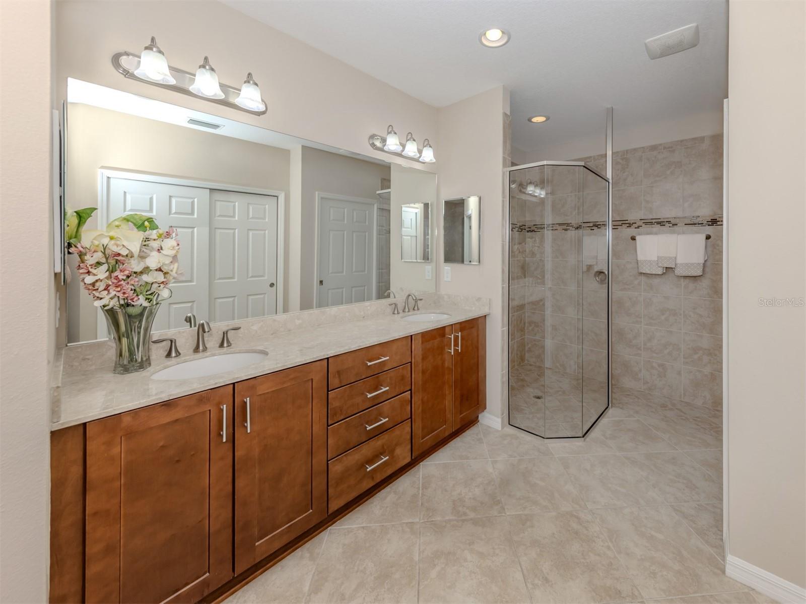 VENETIAN GOLF & RIVER CLUB - Residential