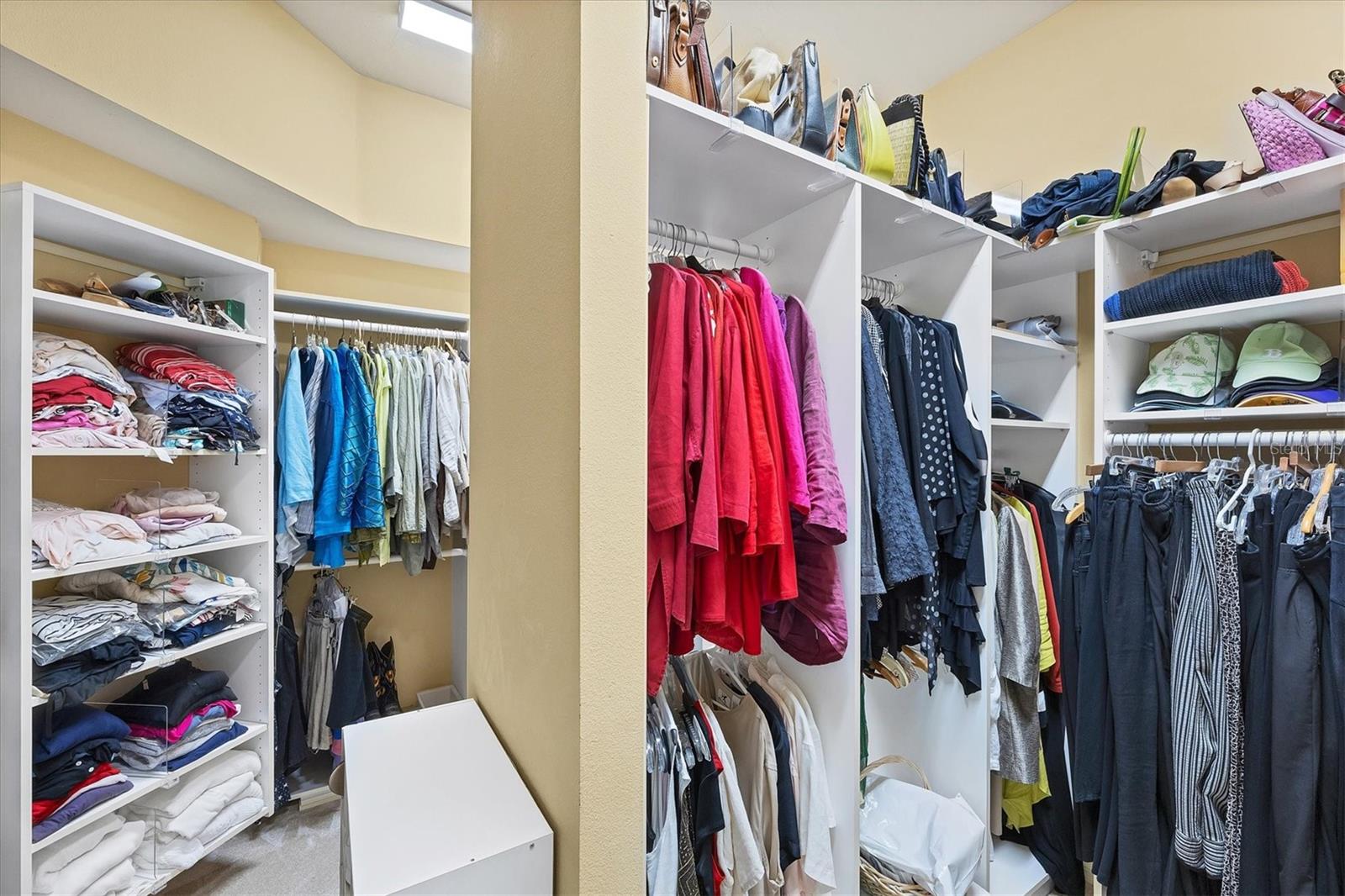 LAKEWOOD RANCH COUNTRY CLUB VILLAGE - Residential