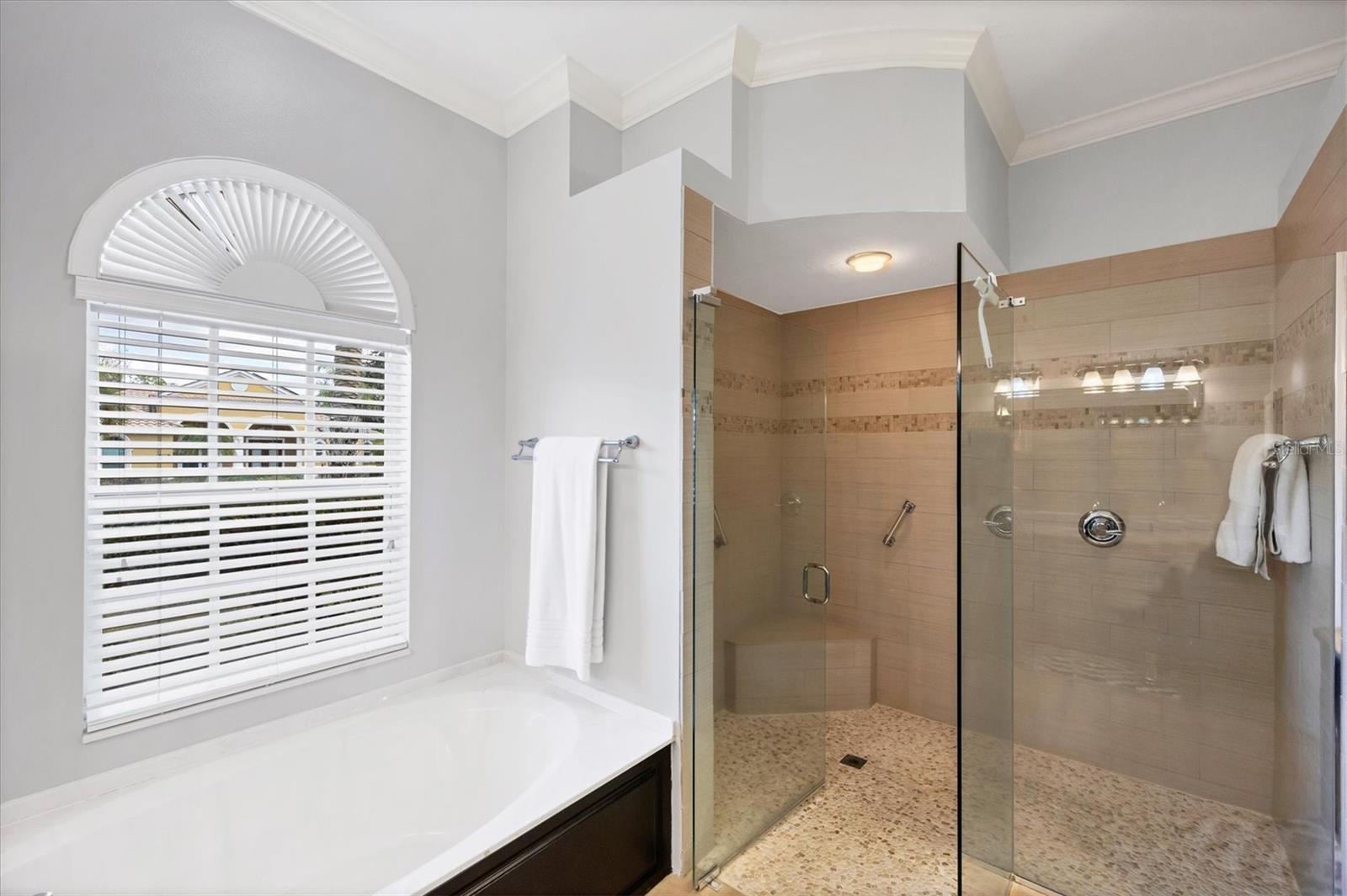 LAKEWOOD RANCH COUNTRY CLUB VILLAGE - Residential