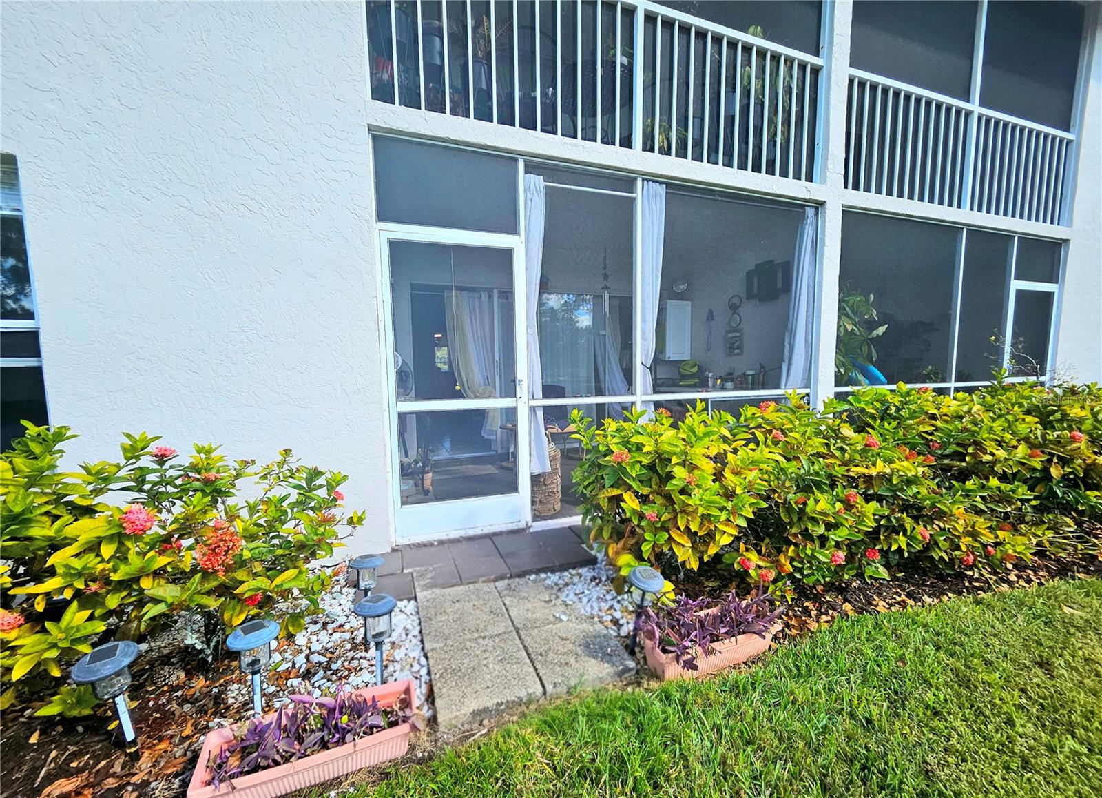 CANTERBURY VILLAGE - Residential Lease