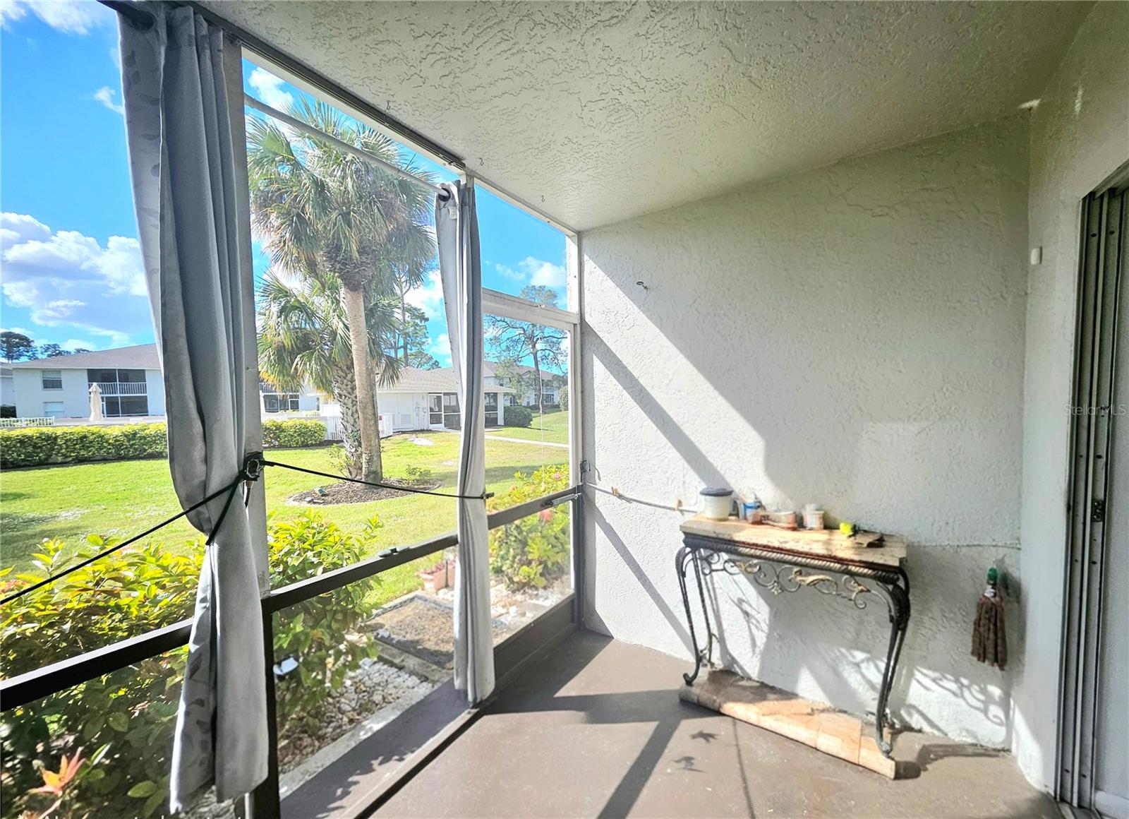 CANTERBURY VILLAGE - Residential Lease