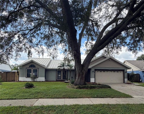2007 DARLINGTON OAK DR, SEFFNER, FL 33584 - Image bc0a6b35ab054ebe82eef9683eb68017/3798372566
