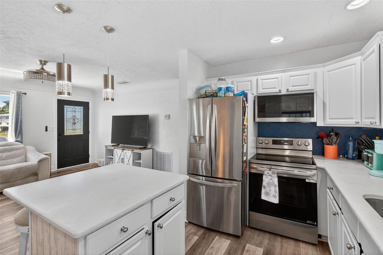 LESLEE HEIGHTS SUB SEC 2 - Residential Lease