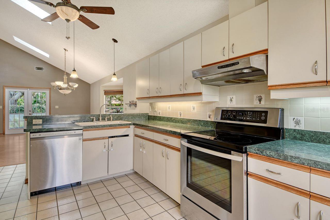 BRIARWOOD UNITS 1&2 - Residential