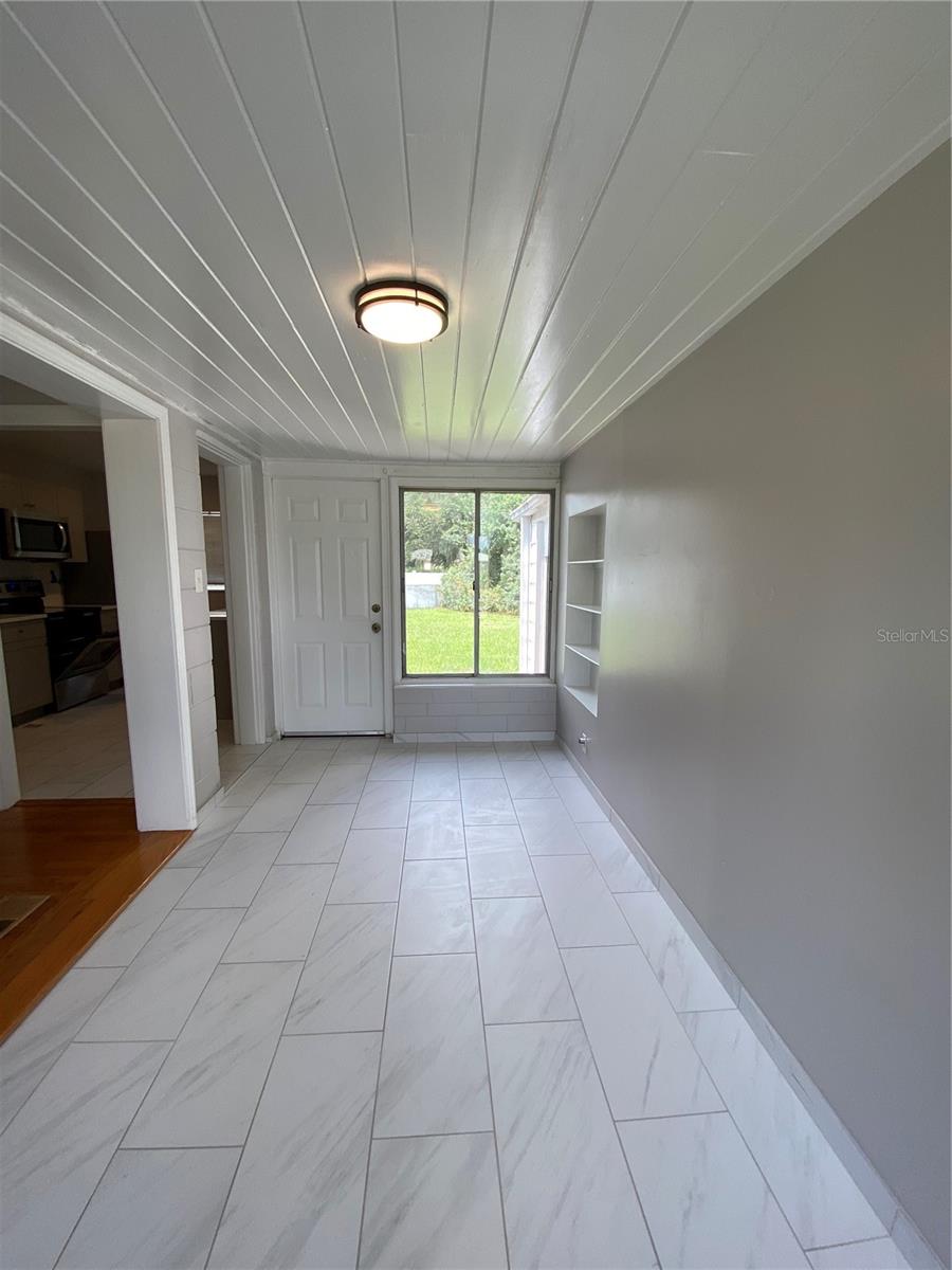 PHILLIPS REP 01 LAKEWOOD - Residential Lease