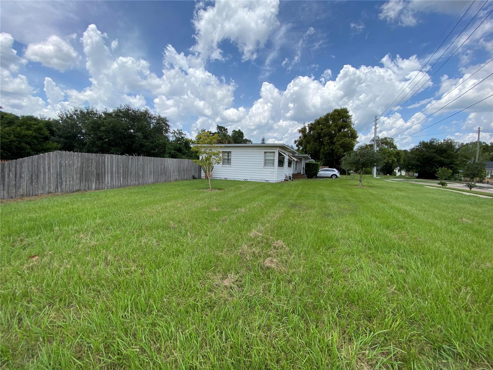 PHILLIPS REP 01 LAKEWOOD - Residential Lease