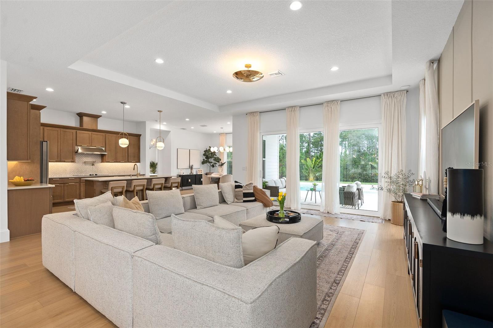 WESLYN PARK PH 2 - Residential