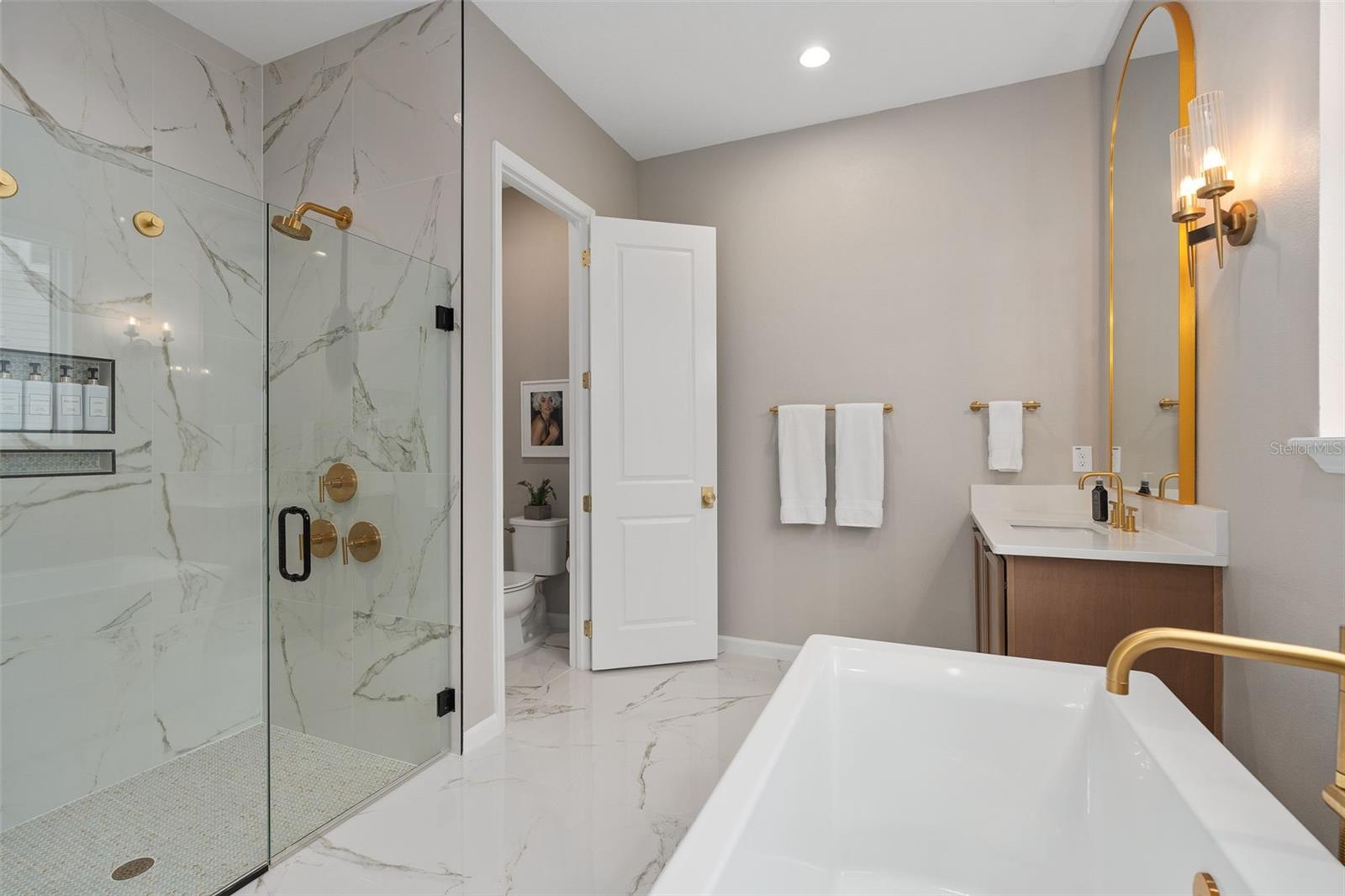 WESLYN PARK PH 2 - Residential