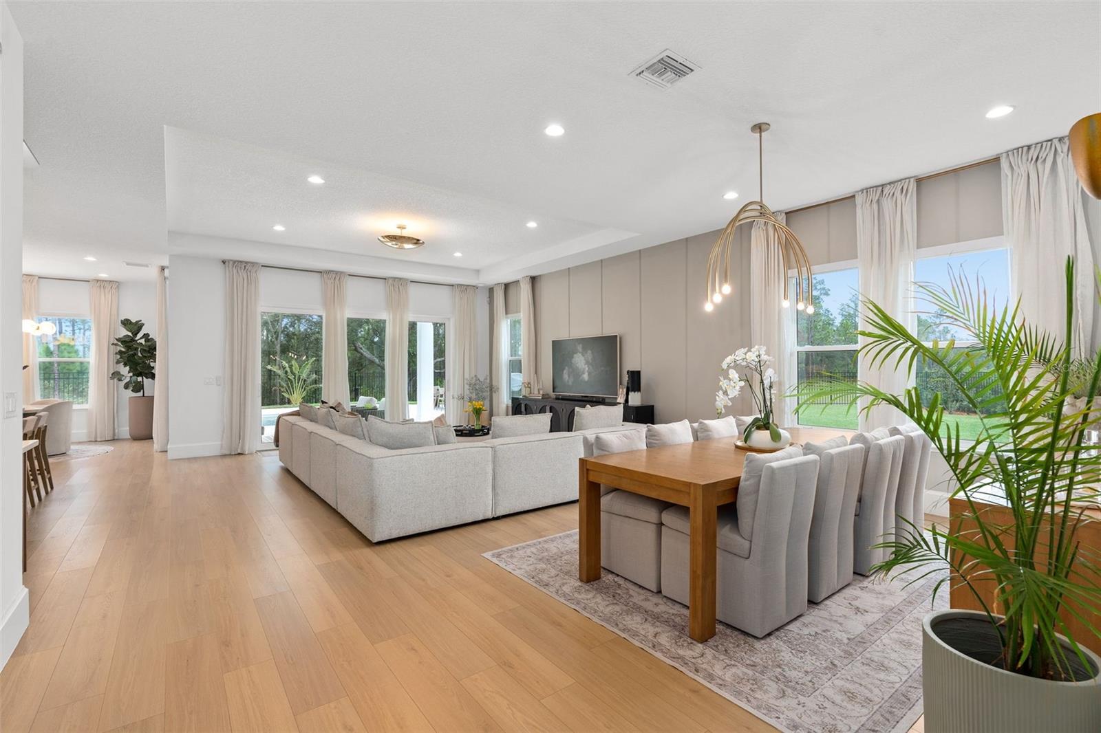 WESLYN PARK PH 2 - Residential