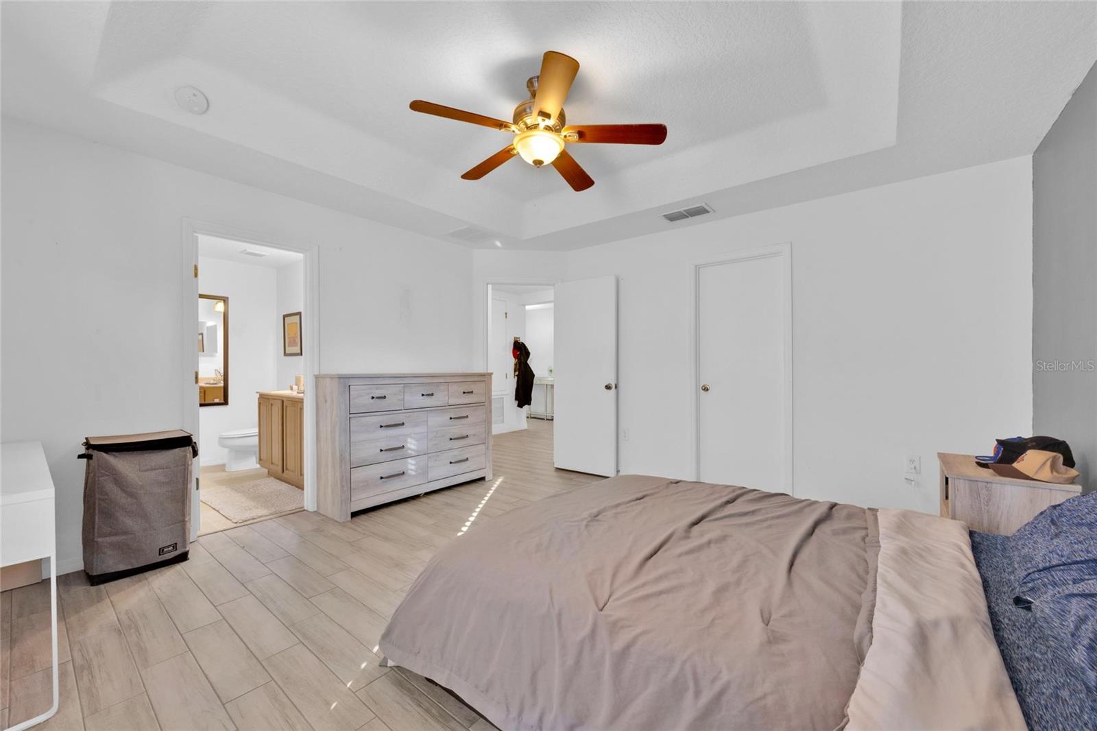 HAMMOCK TRAILS - Residential